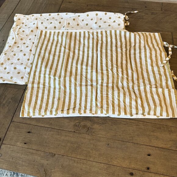 GUC - PB Teen Complete Bedding Set, 2 pairs of sheets, 4 shams - Full Size - Picture 11 of 11